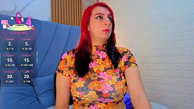 angel  red  online show from September 2025 03:29:01 AM