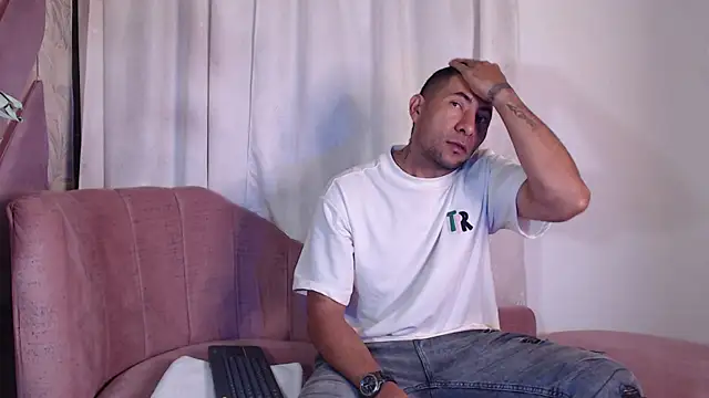 Morganandmegan online show from September 2025 11:01:01 AM