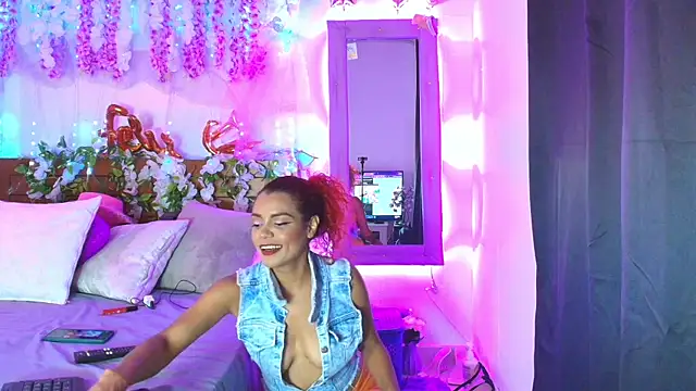 DevoraHarper  online show from April 2026 08:58:01 PM