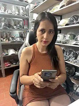 GiaDuque online show from October 2025 11:29:01 AM