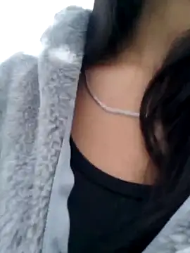 SofieLove 01 online show from March 2026 10:10:01 PM