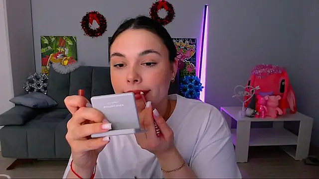 queenofthesense  online show from December 2025 09:26:01 AM