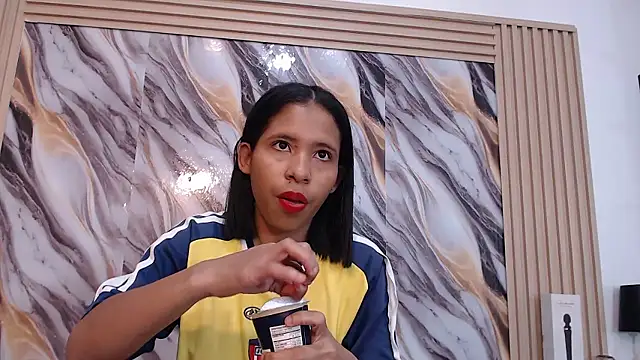 Samantha Fox69  online show from January 2026 04:11:02 PM