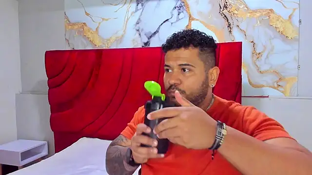 michael hill1 online show from November 2025 01:04:02 PM