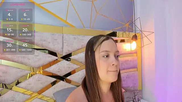 mariana jhones  online show from September 2025 01:25:02 PM