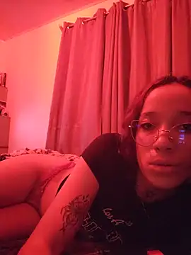 Snapshot of chelsie05 chatting on June 2026 04:00:01 AM chelsie05 online show from June 2026 04:00:01 AM