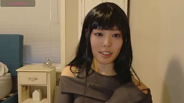 Snapshot of Nana_with chatting on October 2025 01:28:01 AM Nana with online show from October 2025 01:28:01 AM