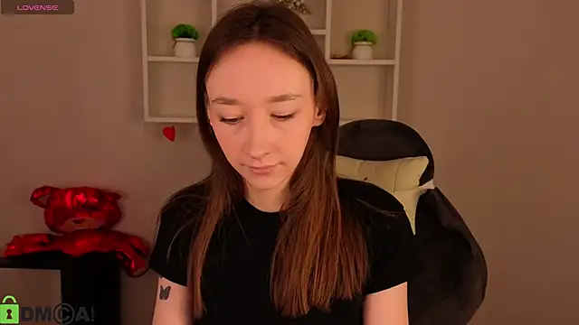 Miche1le Allenne online show from February 2026 01:09:02 AM