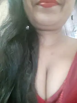 Sofia-ex online show from October 2025 07:28:01 AM