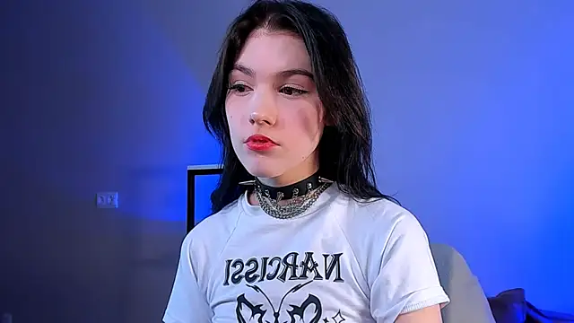 Sophie SkyAngel online show from November 2025 05:10:01 AM