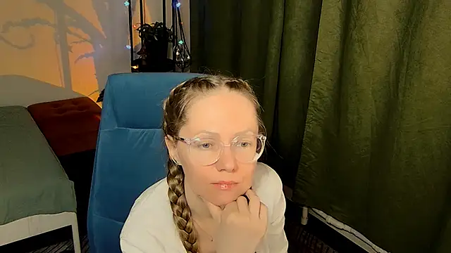  Goldilocks  online show from October 2025 05:21:02 PM