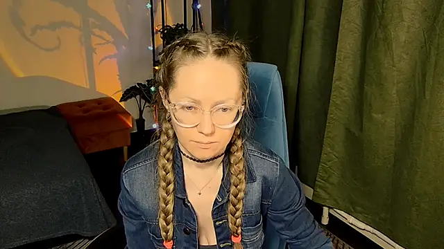  Goldilocks  online show from October 2025 04:04:02 PM