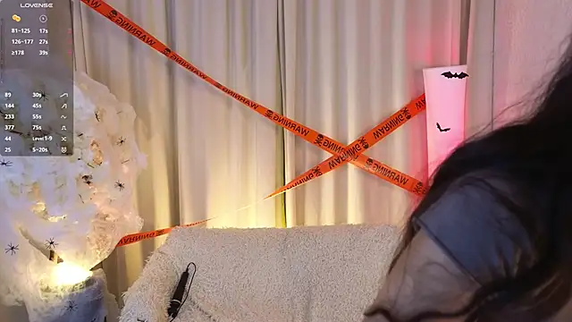 Janet Jee online show from November 2025 11:34:01 AM