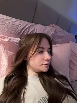 MeganStrain online show from February 2026 08:12:01 PM