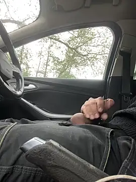 Snapshot of your_bi_slave chatting on October 2025 12:58:01 PM your bi slave online show from October 2025 12:58:01 PM