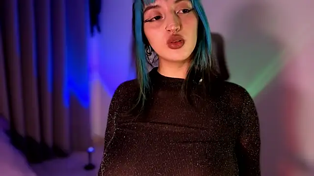Blueee cat online show from July 2026 08:34:02 PM