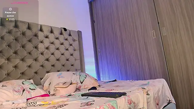 Snapshot of dreamsussi chatting on September 2025 10:02:02 PM dreamsussi online show from September 2025 10:02:02 PM