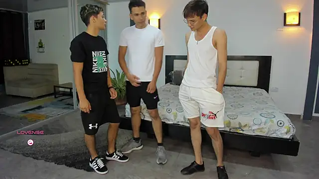 Bisexlifehot   online show from September 2025 10:53:02 PM