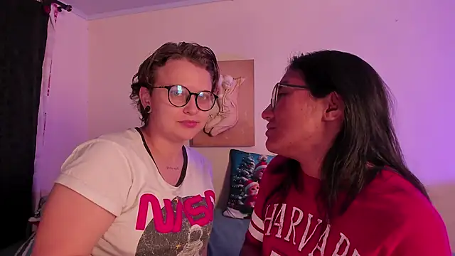 CrazyCakes  online show from November 2025 02:45:01 AM