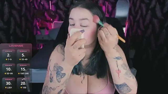 Mira Fyre online show from September 2025 09:27:02 PM