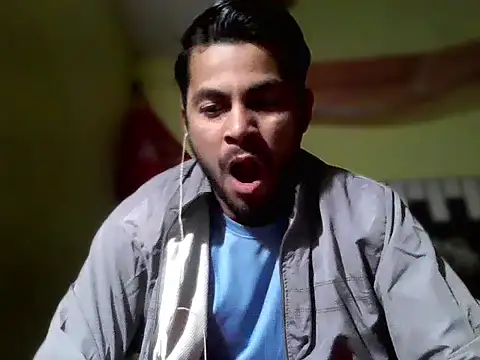 ursdreamperson online show from February 2026 02:04:01 AM