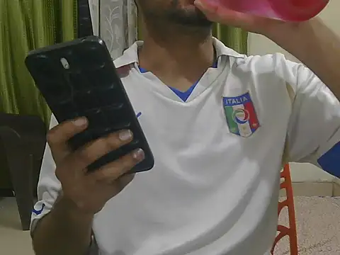 ursdreamperson online show from June 2026 01:57:02 PM