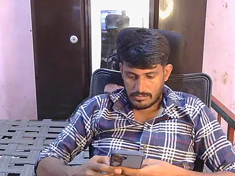 Snapshot of krishjaat43 chatting on July 2026 07:32:02 AM krishjaat43 online show from July 2026 07:32:02 AM