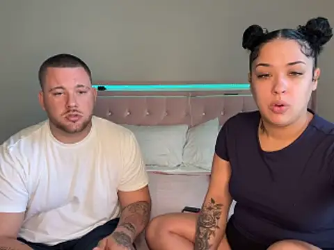 theviberoom online show from April 2026 06:01:02 PM