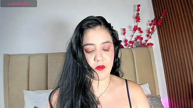 Snapshot of _Cris_Spicy_ chatting on September 2025 07:51:02 PM Cris Spicy online show from September 2025 07:51:02 PM