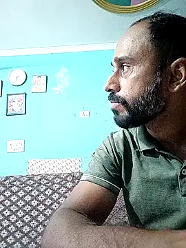 Snapshot of amitkumarkangra chatting on September 2025 12:43:02 AM amitkumarkangra online show from September 2025 12:43:02 AM