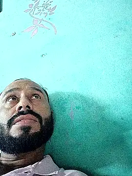 Snapshot of amitkumarkangra chatting on September 2025 12:44:01 AM amitkumarkangra online show from September 2025 12:44:01 AM