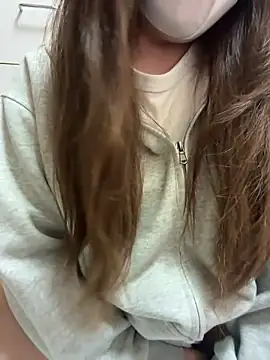 Snapshot of mayu06000 chatting on October 2025 05:42:01 PM mayu06000 online show from October 2025 05:42:01 PM