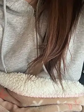 Snapshot of mayu06000 chatting on February 2026 05:13:02 AM mayu06000 online show from February 2026 05:13:02 AM