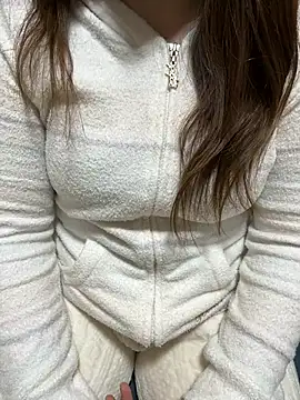 Snapshot of mayu06000 chatting on February 2026 03:26:02 PM mayu06000 online show from February 2026 03:26:02 PM