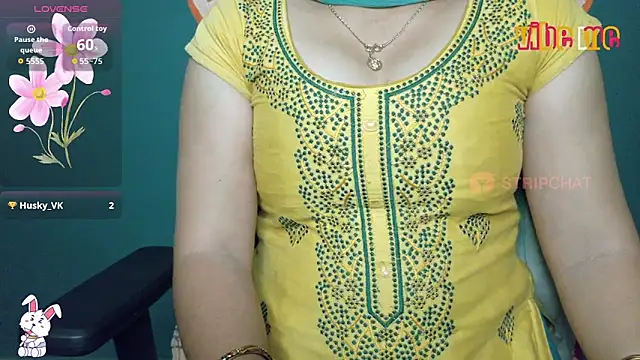 Snapshot of megHana_teLugGu chatting on September 2025 03:22:01 PM megHana teLugGu online show from September 2025 03:22:01 PM