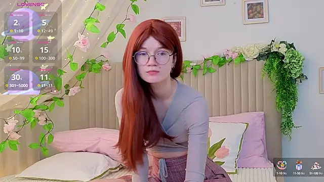 PixieKitty online show from October 2025 04:23:02 AM