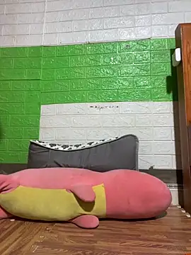 Old girl online show from October 2025 09:19:02 AM