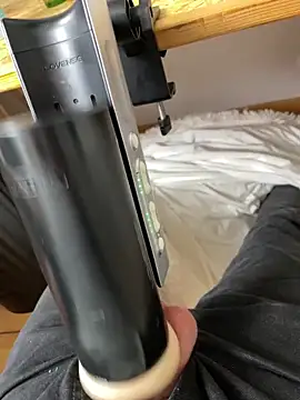 BenReich online show from November 2025 02:00:02 AM