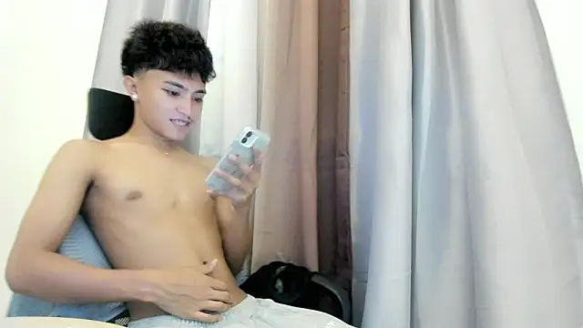 Asiancutiexx online show from January 2026 10:42:02 AM