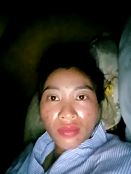 Snapshot of Phuongphuongg chatting on September 2025 04:12:02 AM Phuongphuongg online show from September 2025 04:12:02 AM