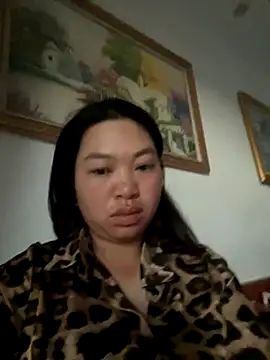 Nhung584 online show from October 2025 11:03:02 PM