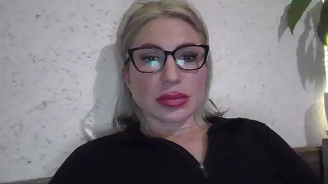 fox red lady7 online show from April 2026 08:55:02 PM