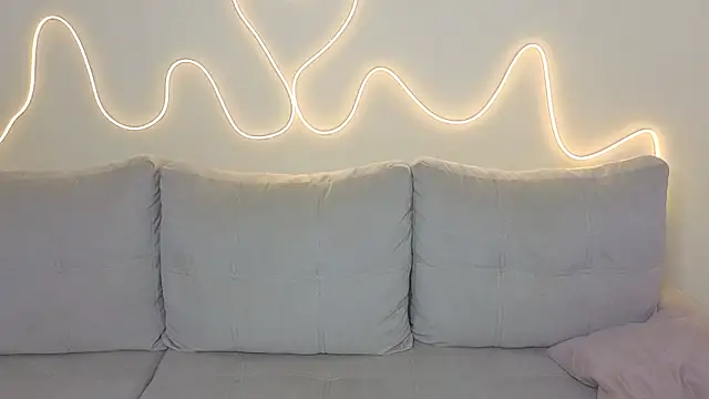 KathrynBrooks online show from November 2025 03:34:01 PM