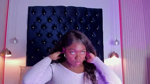 DahianaLopez  online show from March 2026 12:00:02 PM