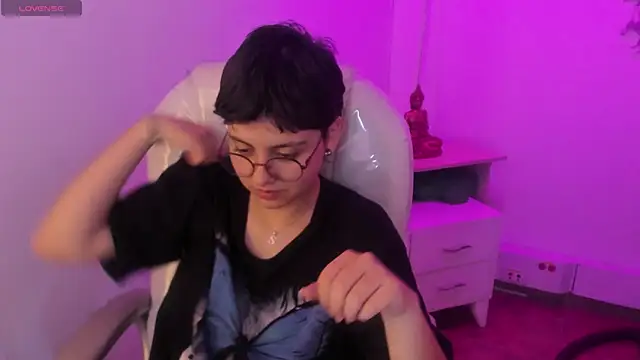 Nathaly ds online show from March 2026 08:19:01 AM