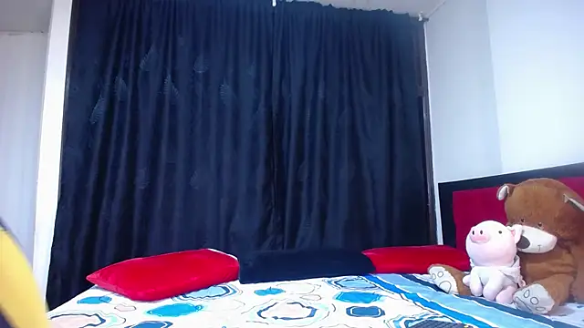 Cherrylionn online show from October 2025 11:20:02 AM