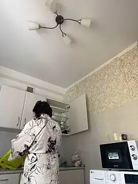 Kiravix online show from October 2025 05:36:02 AM