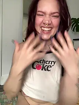 zarialove online show from March 2026 07:09:01 PM