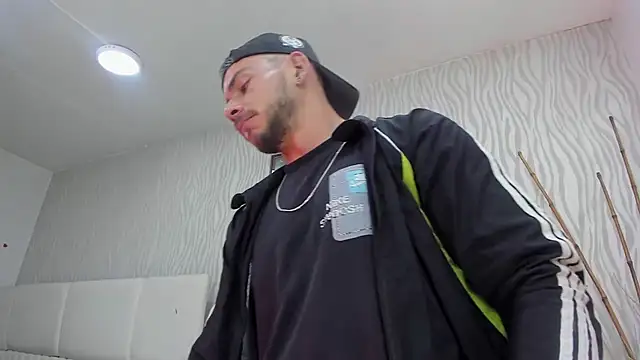 dylan jacobx online show from February 2026 07:24:01 AM