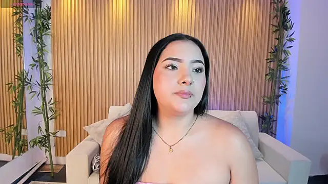 sofiacaramel online show from September 2025 08:44:01 PM